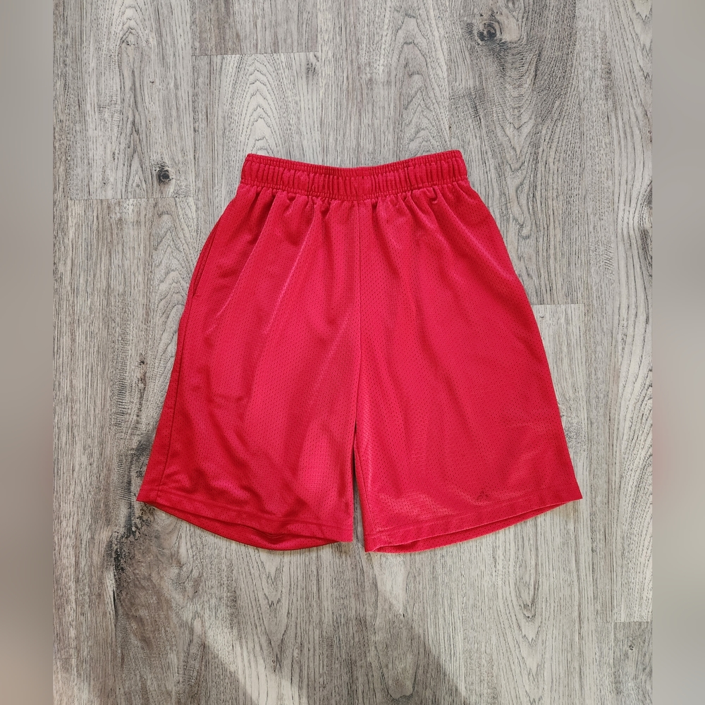 Boys CITY STREETS Basketball Shorts Athletic wear Play Clothes Youth Sz. Medium